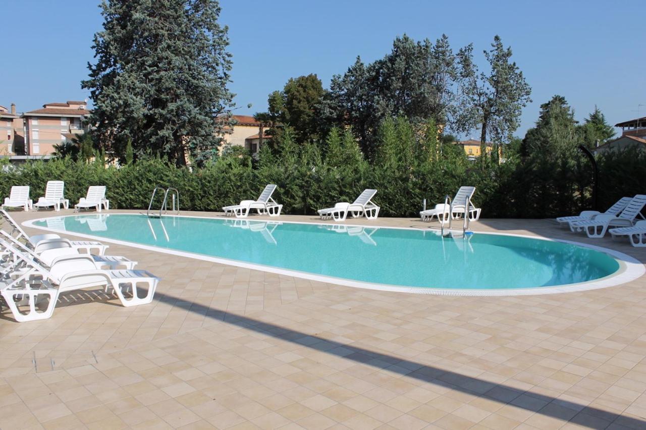 Casa Di Chiara Apartment Peschiera del Garda Exterior photo